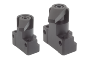 Spannhaken mit Winkelaufnahme mit verlängerter Spannpratze Spannhaken mit Winkelaufnahme mit verlängerter Spannpratze